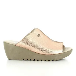 24 Hrs 23285 Metallic Pink Wedges