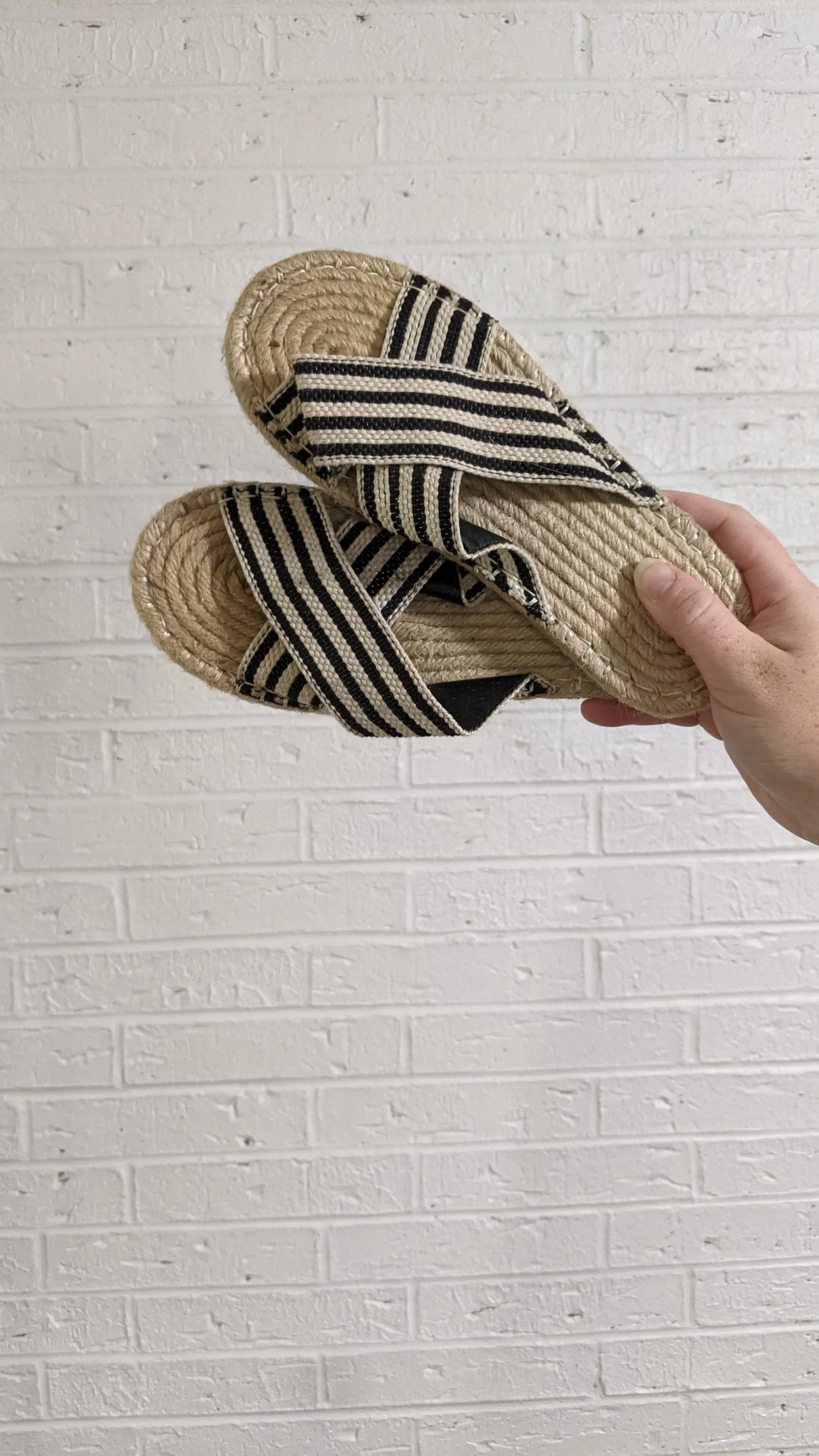 6 - Espadrilles Slides