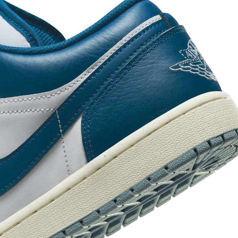 Air Jordan 1 Low SE