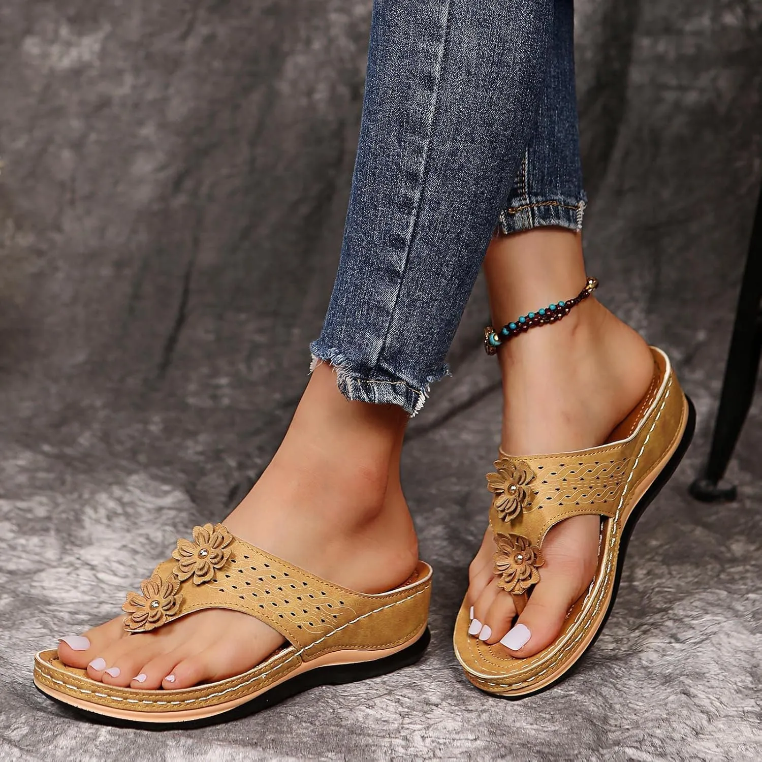 Cathalem Summer Sandals for Women 2024 Open Toe Ankle Strap Platform Sandals Casual Strappy Low Wedges Sandals Beach Sandals
