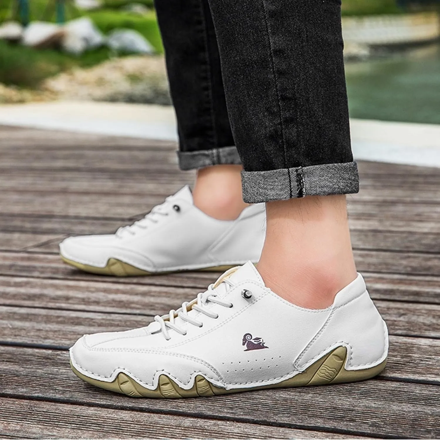 Driving Shoes for Women Casual Comfortable Slip On Shoes Anti-Slip Hiking Sports Walking Shoe Retro Lightweight Outdoor Breathable Sneakers Fashion Sneaker
