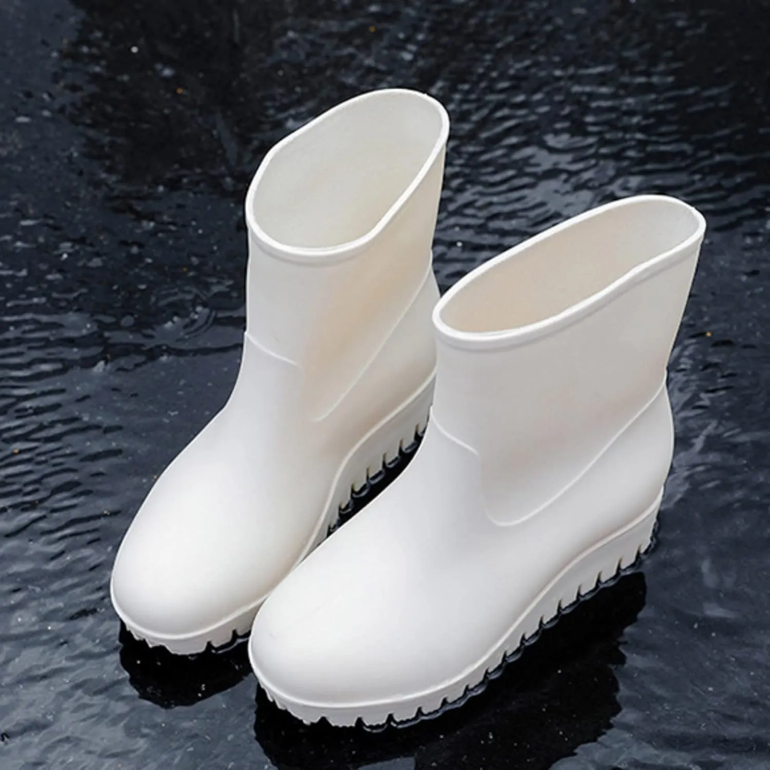 Fashion Casual Inner High Rain Shoes Women Flat Bottomed Antiskid Outer Versatile Rain Boots Middle Mens Lined Boots