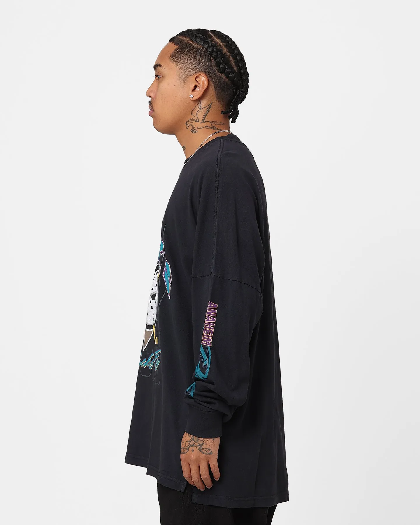Majestic Athletic Anaheim Ducks Fly Long Sleeve Crewneck Faded Black