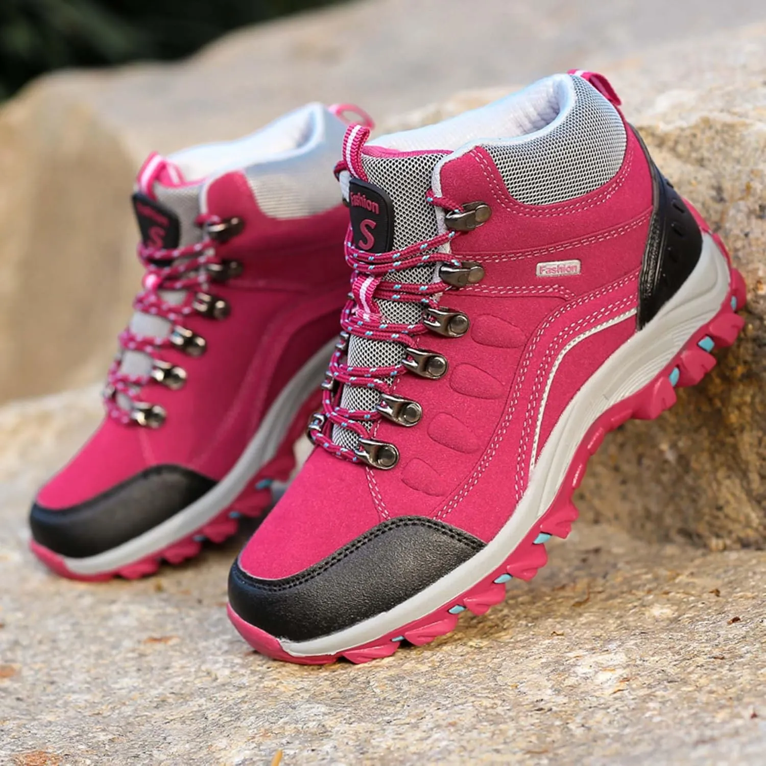 Mens And Womens Anti Slip And Wear Resistant Lace Up Hiking Boots Comfortable And Breathable Walking Boots Rubber Soles Scenic Spots Tourist Boots Couple Park Walking Boots Rock Climbing Boots