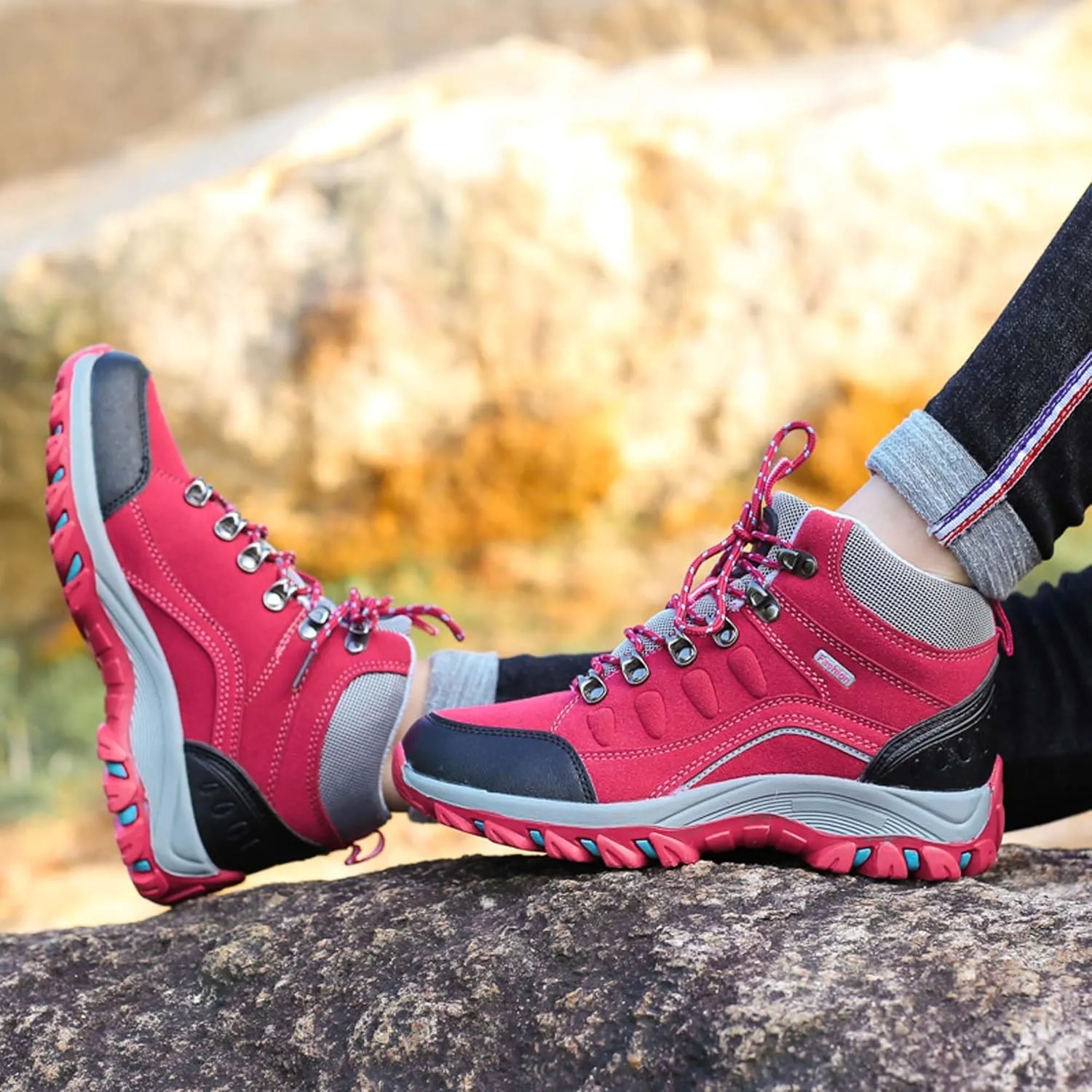Mens And Womens Anti Slip And Wear Resistant Lace Up Hiking Boots Comfortable And Breathable Walking Boots Rubber Soles Scenic Spots Tourist Boots Couple Park Walking Boots Rock Climbing Boots