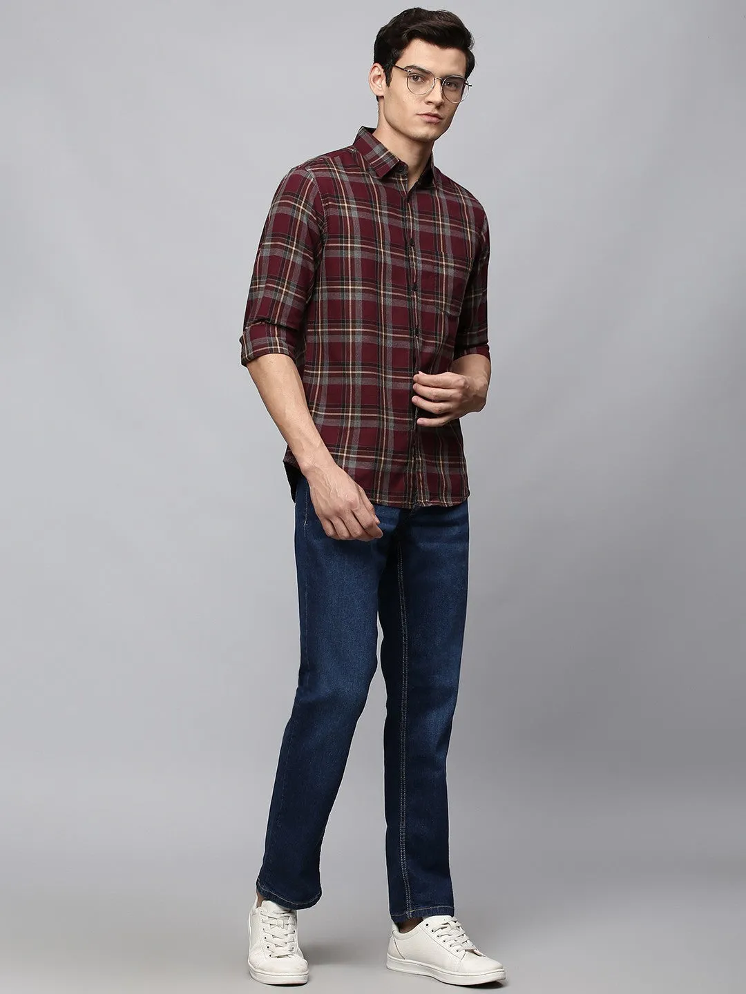 Men's Button Down Collar Slim Fit Checks Blue Casual Shirt