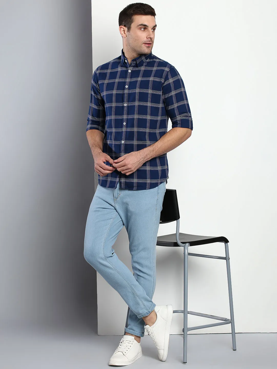 Men's Checkered Navy Slim Fit Cotton Casual Shirt With Spread Collar & Full Sleeves