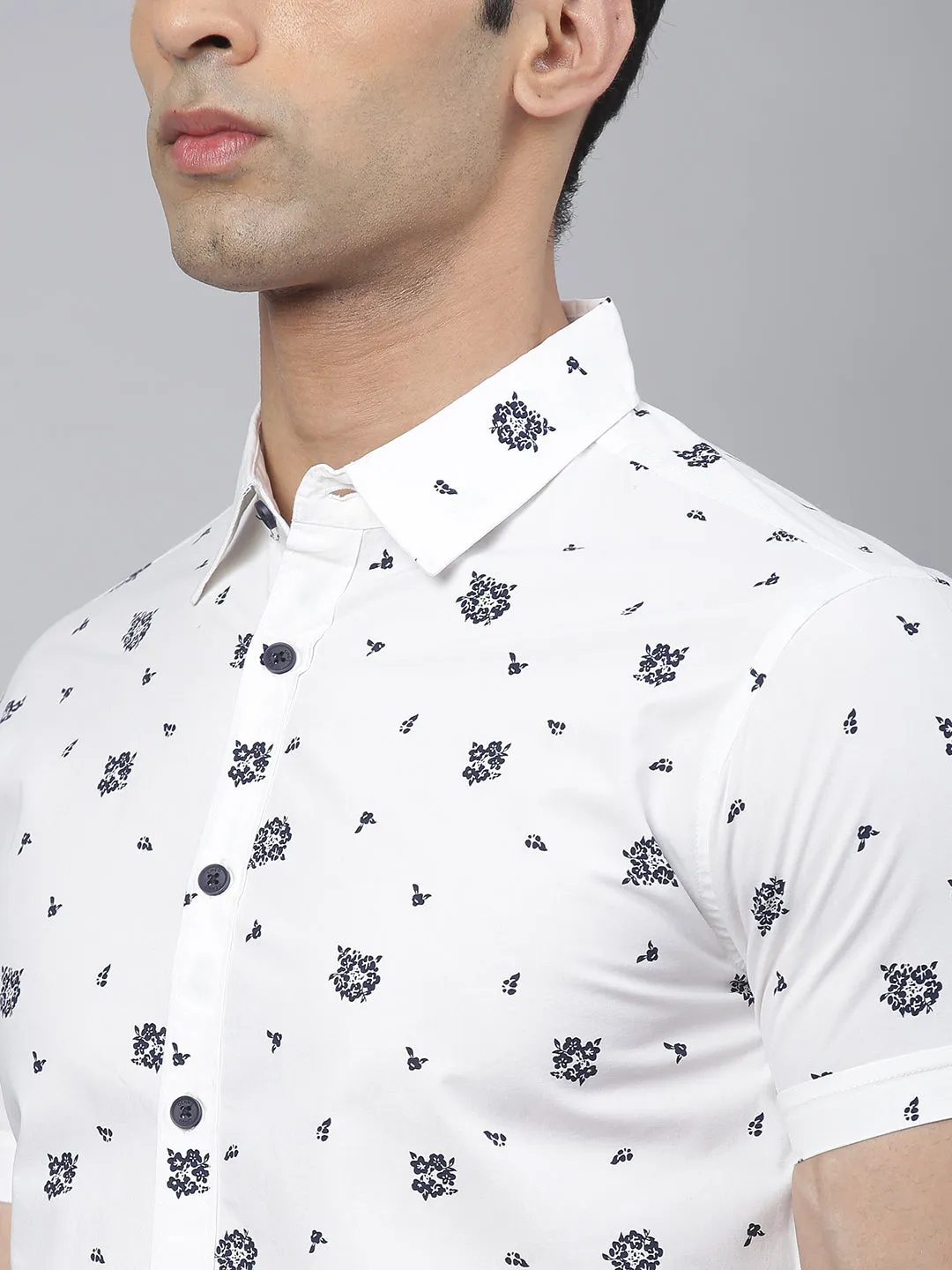 Men's Floral Prints Slim Fit Half Sleeves Shirts (White)