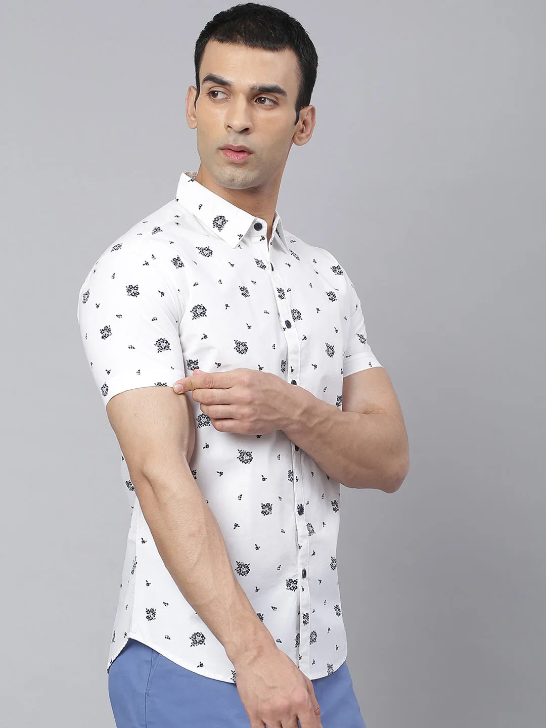 Men's Floral Prints Slim Fit Half Sleeves Shirts (White)