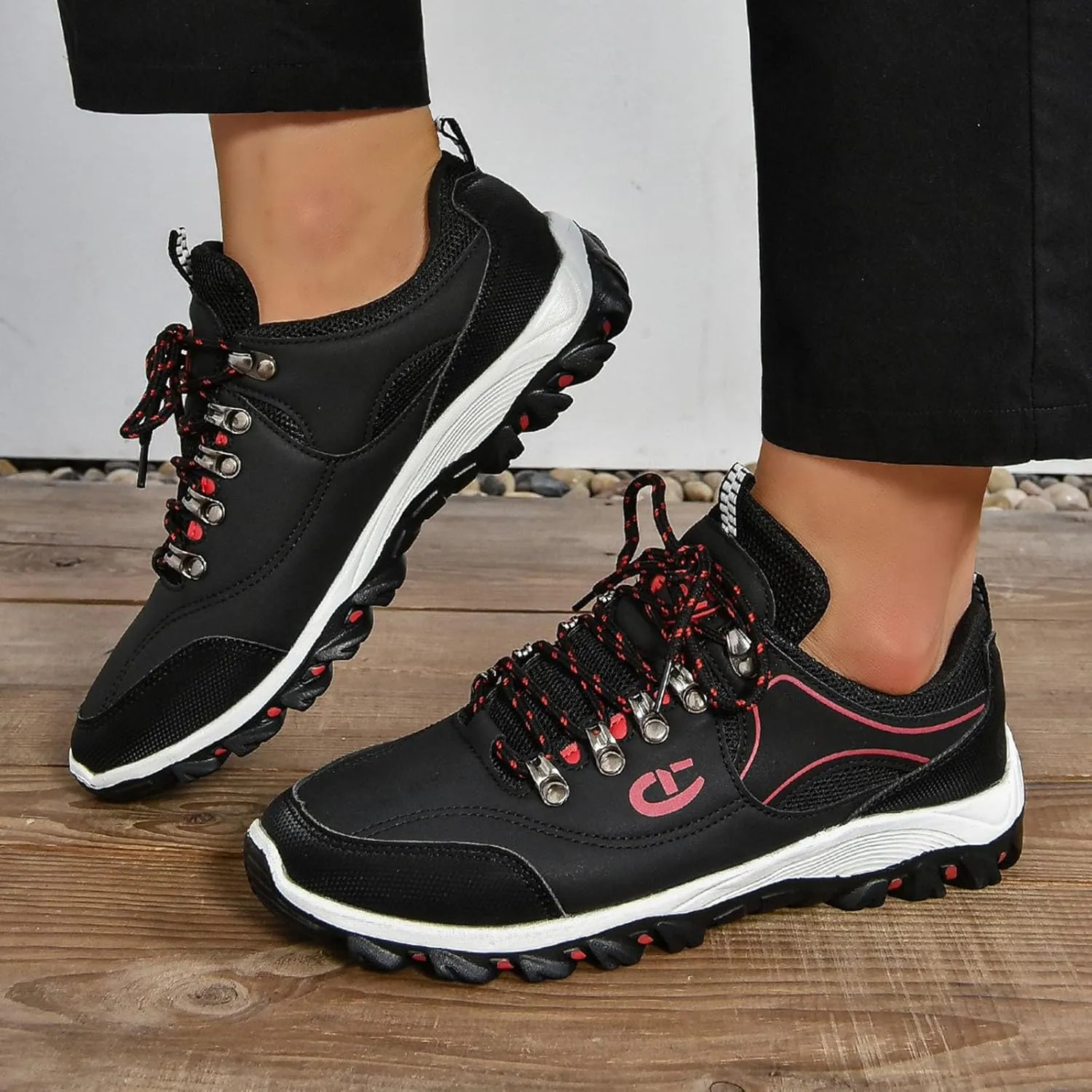 Non Slip Work Shoes for Men Walking Shoes Lightweight Breathable Slip On Running Shoes Workout Tennis Fashion Sneakers