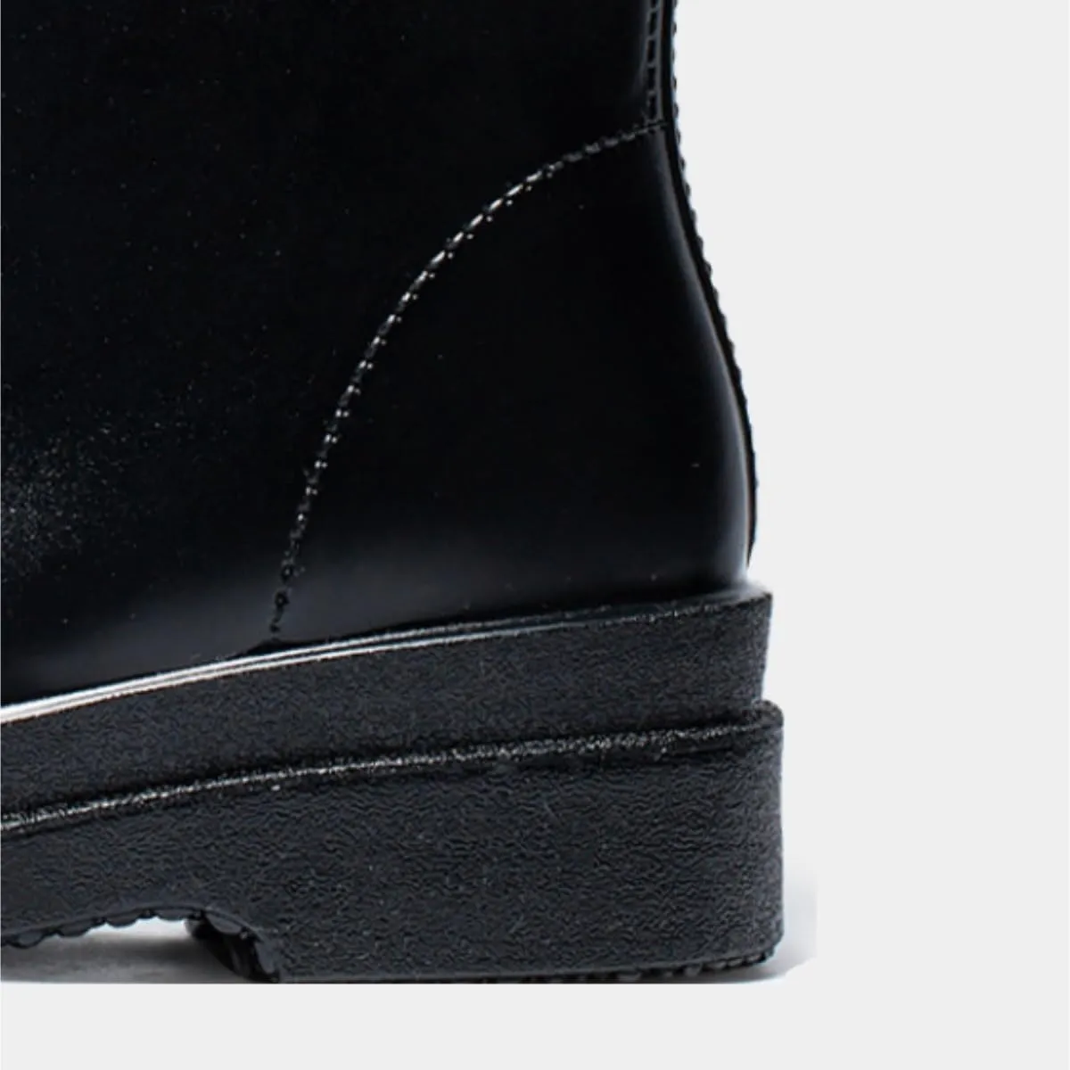 Outdoor Work Booties Women's Waterproof Rain Boots Mid Tube Water Shoes Winter Non Slip Rubber Shoes Outdoor Gardening Work