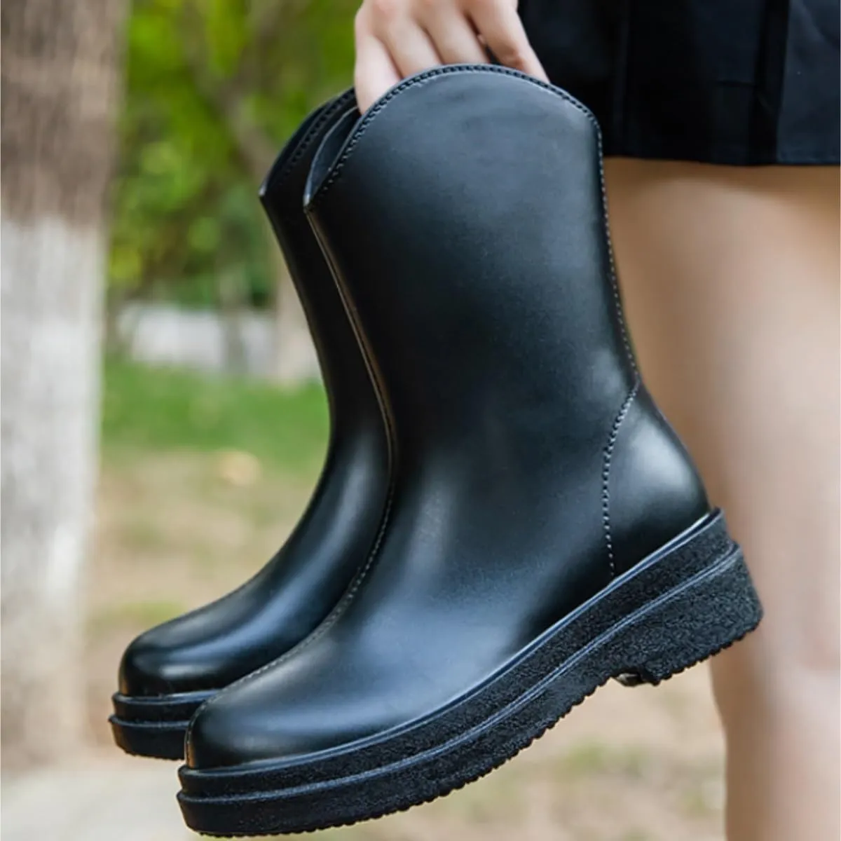 Outdoor Work Booties Women's Waterproof Rain Boots Mid Tube Water Shoes Winter Non Slip Rubber Shoes Outdoor Gardening Work