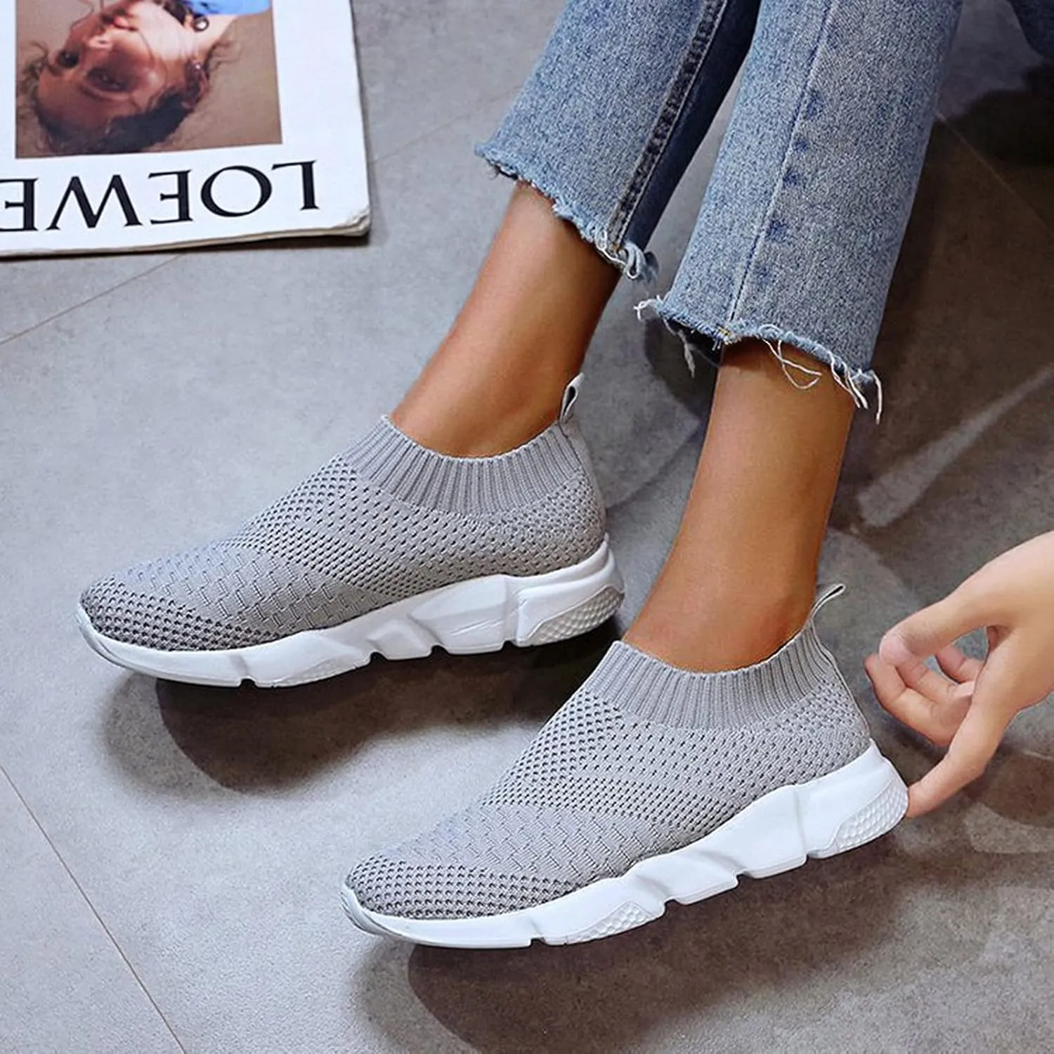 SBGMoSJ Trendy High Top Sneakers for Women 2023 Winter Walking Shoes for Women Non Slip Black Sneakers for Women Dressy Platform Sneakers for Women Cute Black Shoes for Women