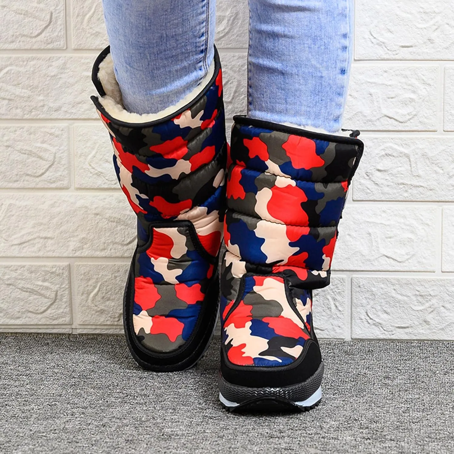 Water Proof Snow Boots for Men Thickened Warm Fleece Boots Thick Bottom Mid Calf Winter Water Proof Work Shoes for Men