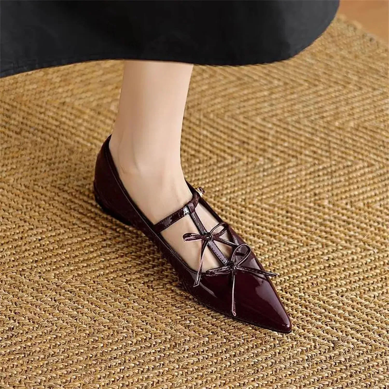 Women's Cow Leather Bow-Knot Sandals - Pointed Toe Low Heels Summer Ankle Straps