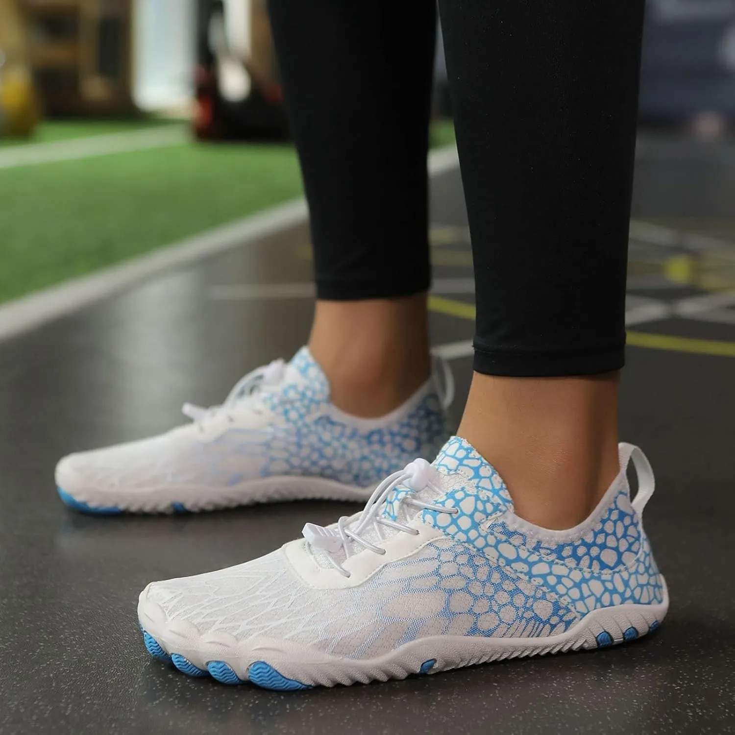 Women's Lightweight Quick Drying,Aqua Water Shoes Athletic Comfy Walking Shoes Men's and Women's Non Slip Sports Sneakers Outdoor River Tracing Shoe Summer Breathable Hiking Running Fitness Footwear