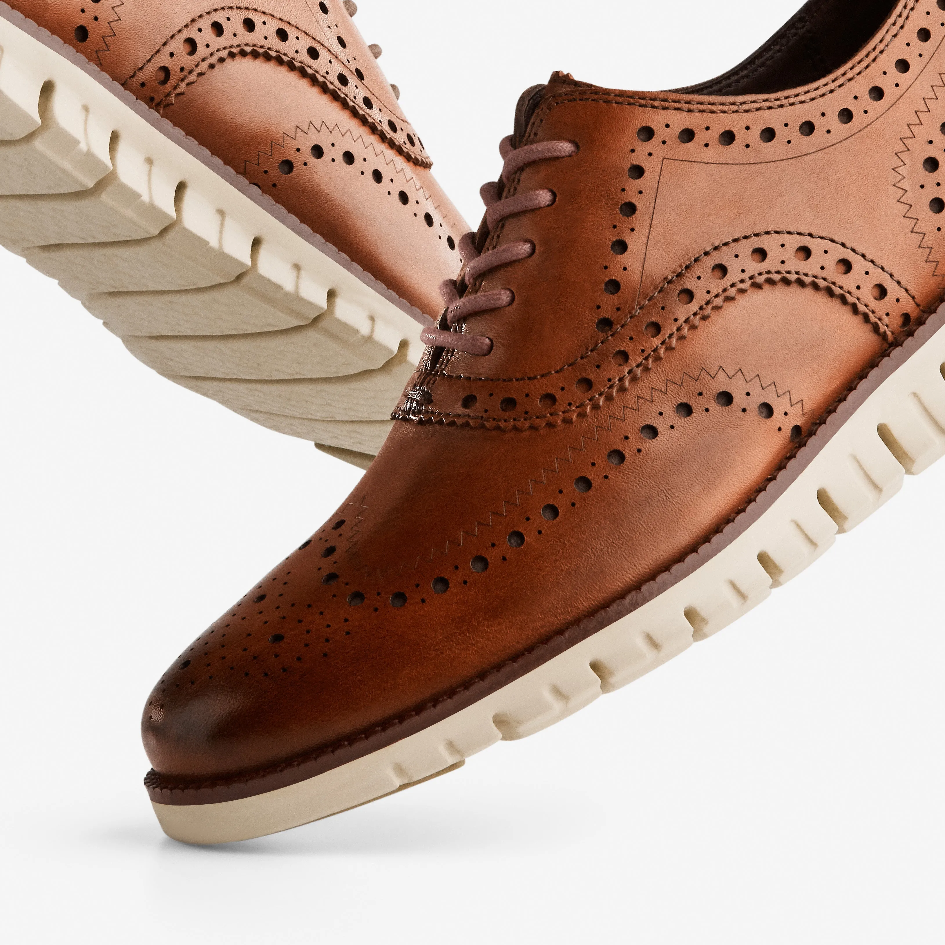 ZERØGRAND Wingtip Oxford